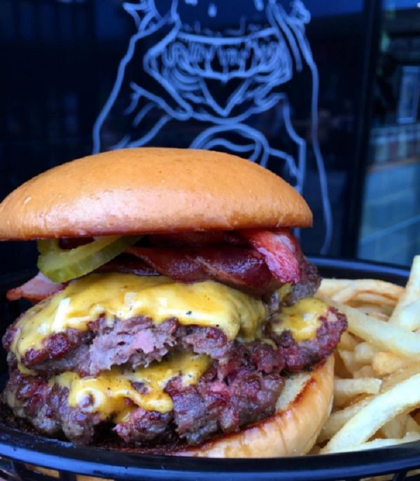 najlepsze burgery w miescie95