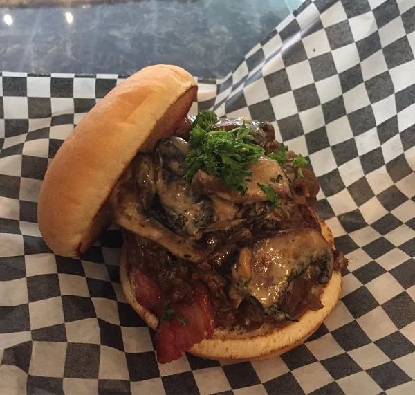 najlepsze burgery w miescie85