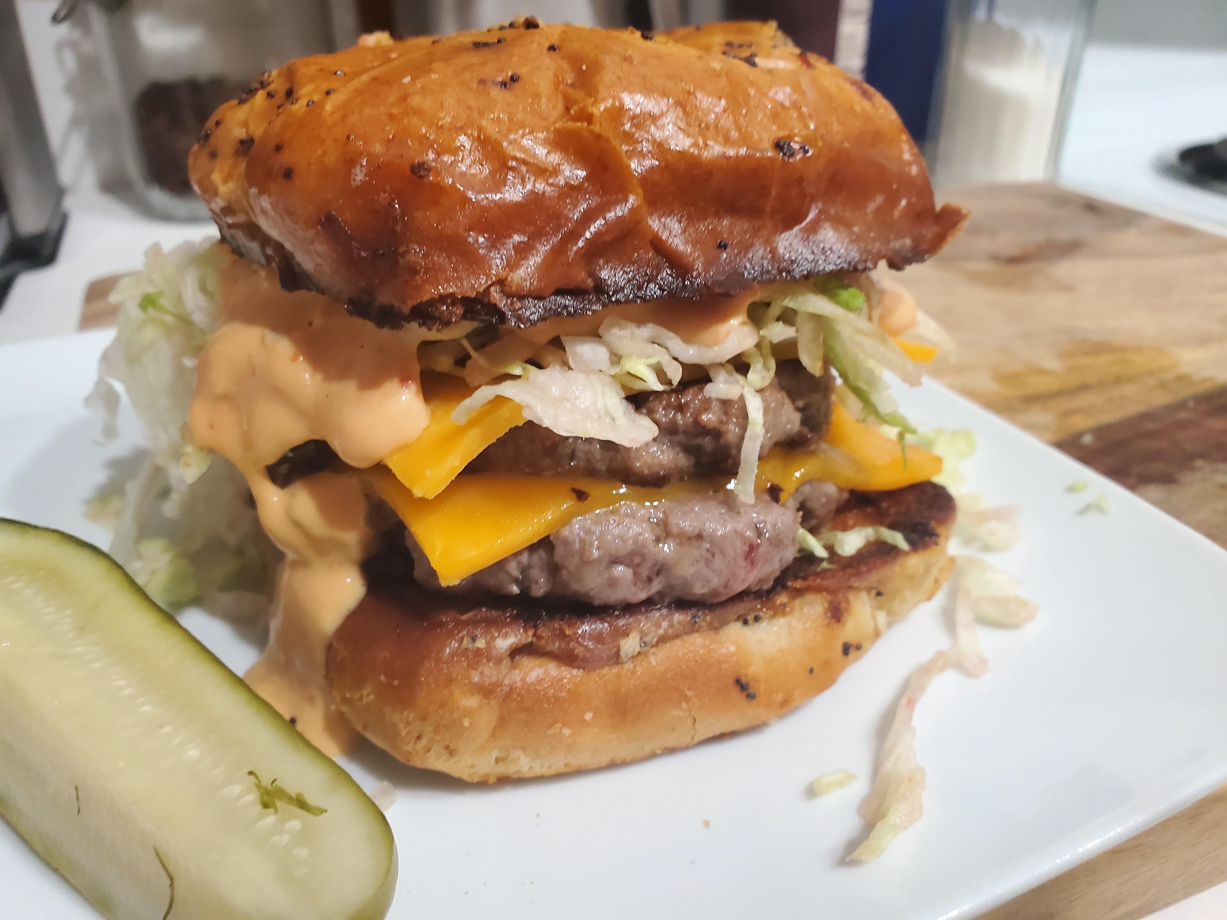 mega burgery56