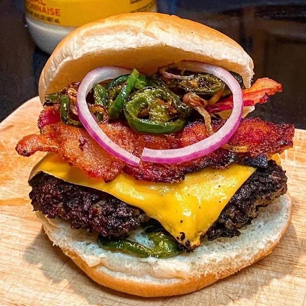 mega burgery70