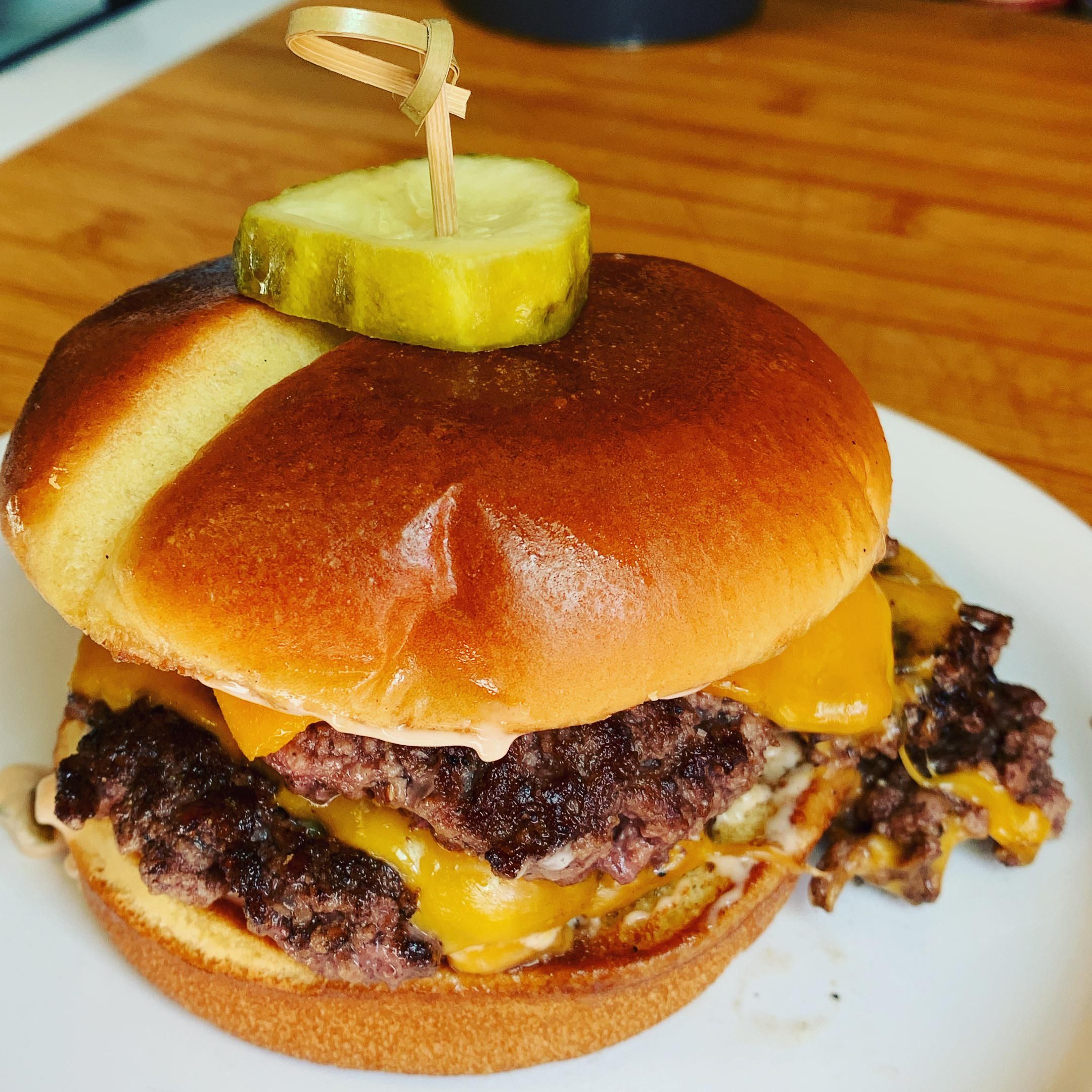 mega burgery73