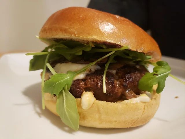 mega burgery46