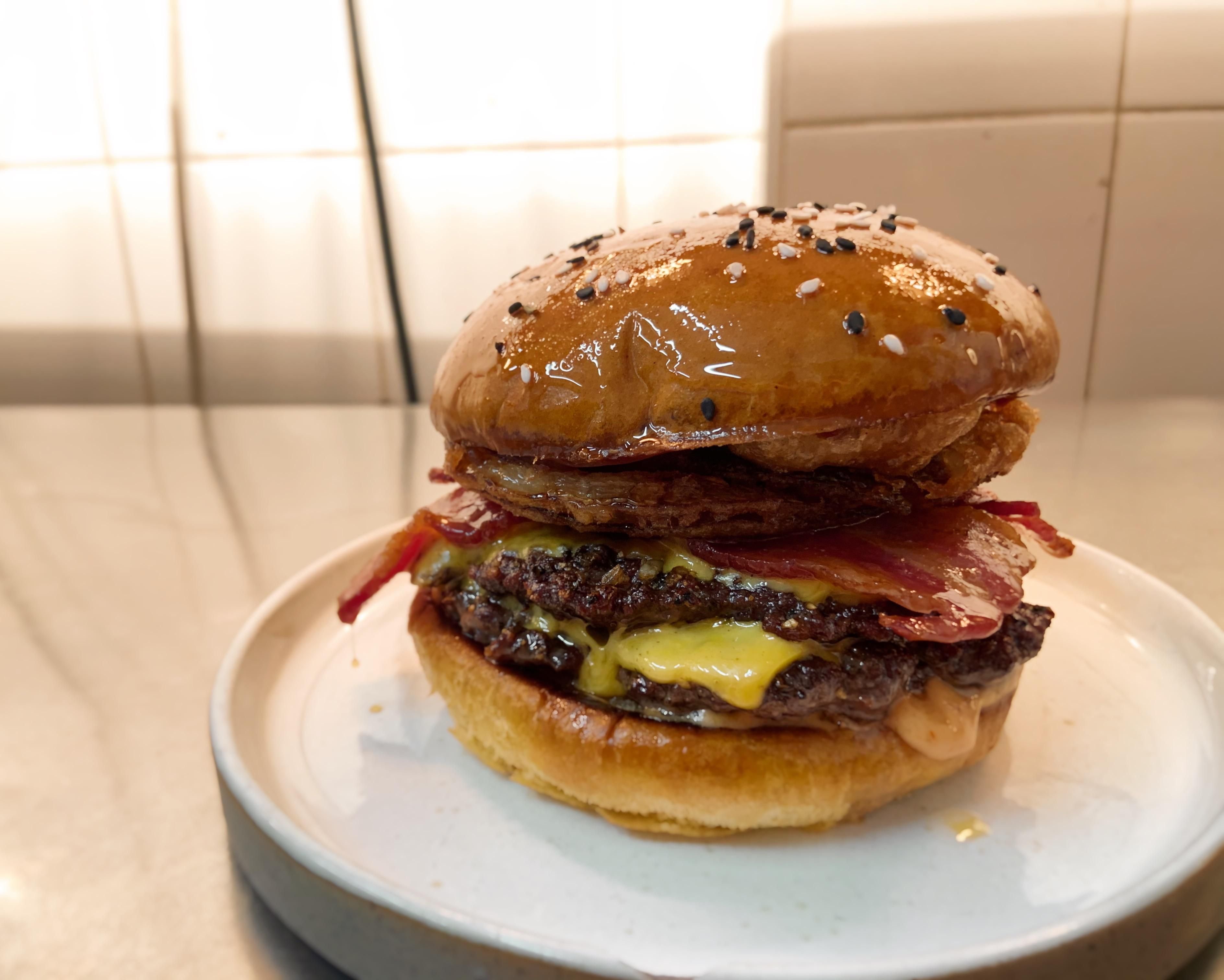 mega burgery54